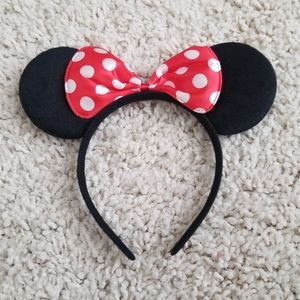 Minnie Mouse Plush Ears on Headband OS